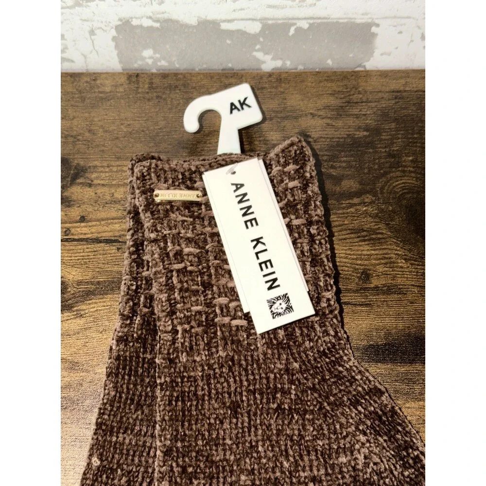 NWT! Anne Klein Knit Sweater Winter Gloves - Brown - One Size